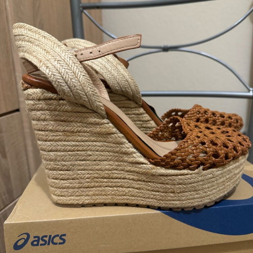 Attrattivo platforms like new, brown, size 40