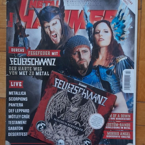 Foreign Language Music Magazines Like New, Set of 5 with CDs