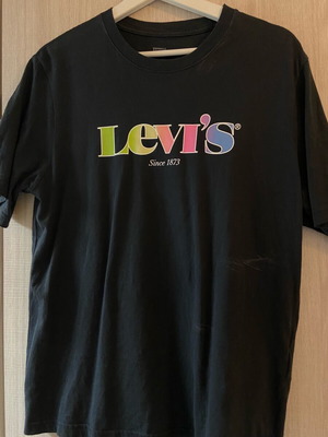 Levi’s short sleeve men’s shirt XS gray like new