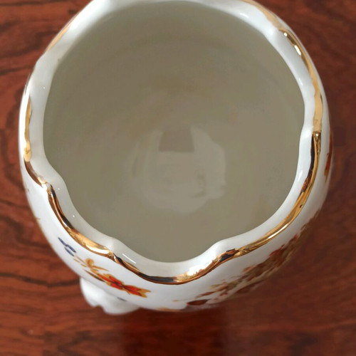 Porcelain vase broken egg like new with painted bird and flower designs
