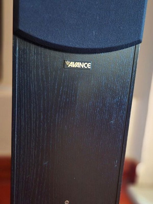 Avance Omega 503 floor speakers Home Cinema like new, set of two