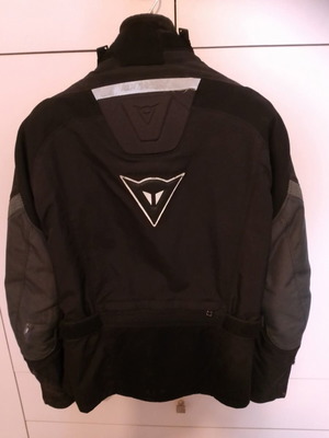 Dainese men's motorcycle jacket size 50 like new, waterproof