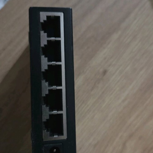 Asus Gigabit Switch used, unknown functionality
