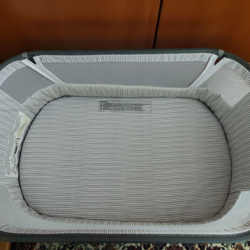 Go Sleeper Giordani co-sleeper baby cot like new