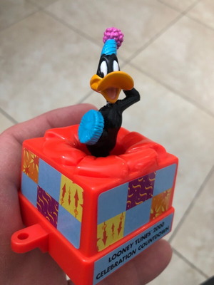 Looney Tunes Duffy Duck φιγούρα μεταχειρισμένη, 10cm, Happy Meal 2000 Celebration Countdown