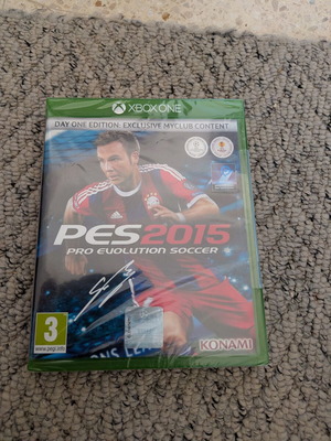 Pro Evolution Soccer 2015 Day One Edition Xbox One game brand new