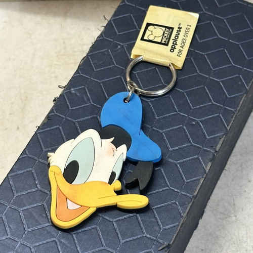 Vintage Disney Donald Duck keychain Applause Mickey Unlimited used