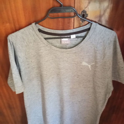 Puma men's short-sleeve gray cotton t-shirt like new, size M