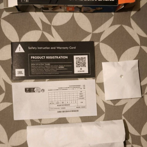 JBL Run 3 Earbuds New
