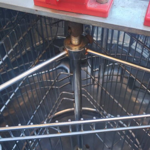 Honey Extractor 3-Frame Hand Used