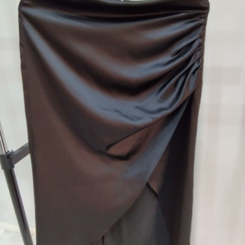Zara satin midi skirt size L excellent condition black