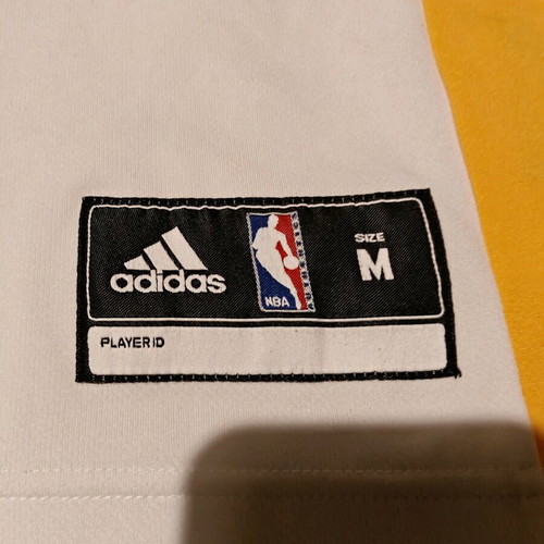 Stephen Curry Golden State Warriors white jersey new official replica, size Medium