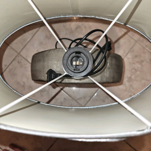 Table lamp used with silver shade