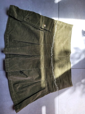 Vera Moda skirt S / 36 like new, green