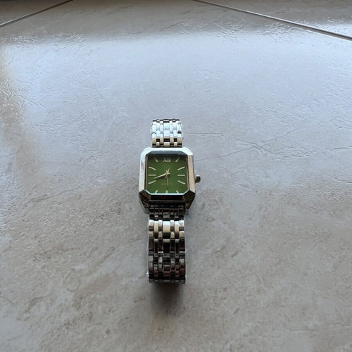 Women's watch brand new, silver