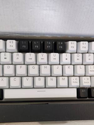 HXSJ 68 Key Ice Blue Light Mechanical Keyboard new