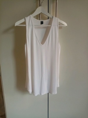 Shein 95% viscose white t-shirt unused size M