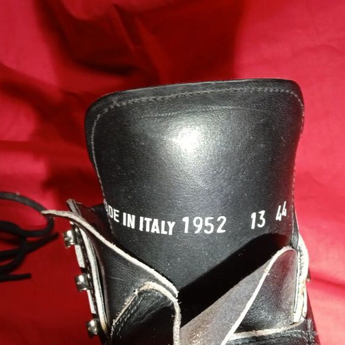 Dolomite 1952 ski boots new, leather, size 44