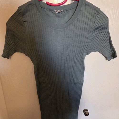 Intimissimi top green cotton like new, medium