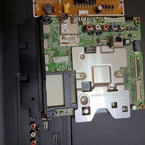 LG 43UK6200PLA TV from broken panel like new