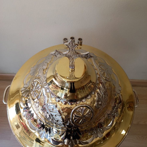 Bronze holy water container carved 77 cm with 2 taps new, 10 liters