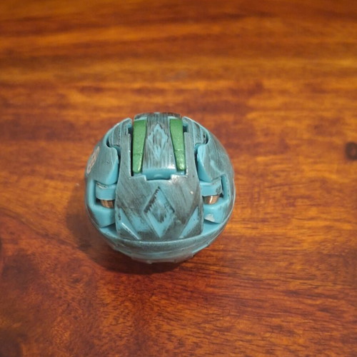 Bakugan Ventus Hyper Dragonoid BakuCore 700G like new