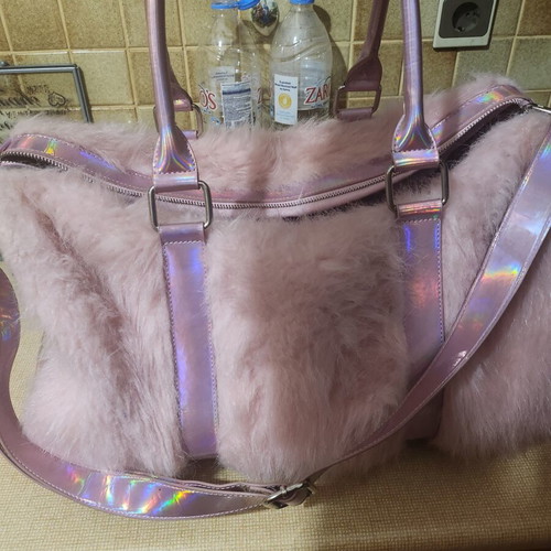 Sugar Thrillz original pink weekend bag like new