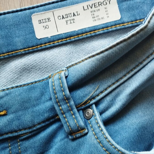 Livergy jean bermuda shorts like new, size W34, blue cotton