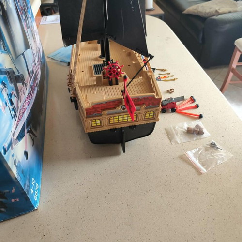Playmobil 6678 Pirate Ship used with box and instructions