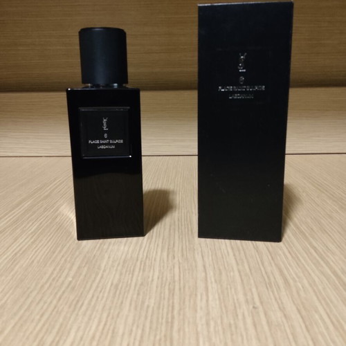 YSL 6 Place Saint Sulpice Eau de Parfum 125 ml like new with box