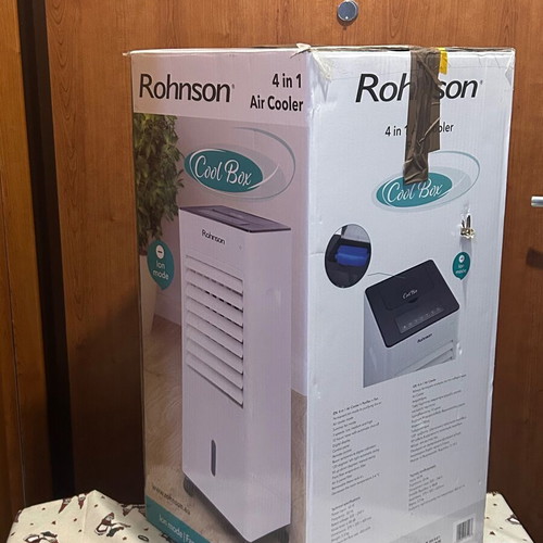 Rohnson Floor Air Conditioner like new with remote and timer