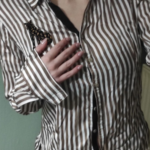 Women's shirt with unique patterns like new, size S