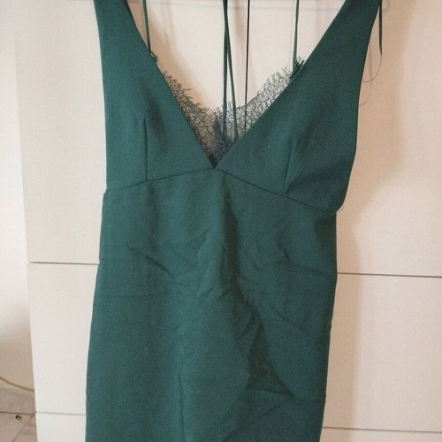 Dark green short dress M like new with lace details