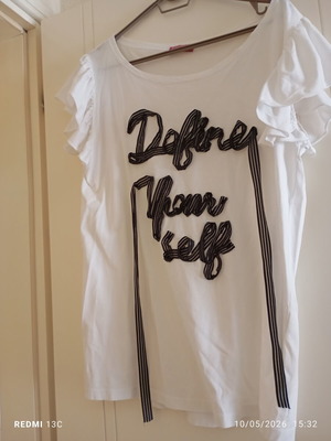 Blouse like new, short sleeve, size M/L, black and white