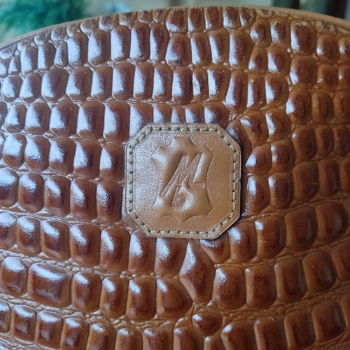 Croco leather shoulder bag with detachable strap, brown