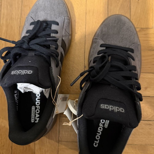 Adidas Grand Court 3.0 sneakers new, size 42 2/3, charcoal black gum