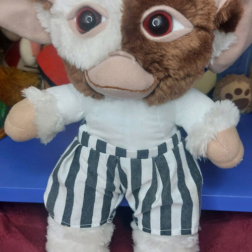 Gizmo plush doll from Gremlins movie 1998 like new