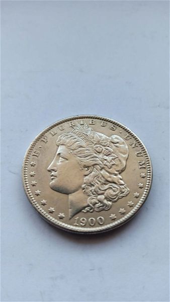  One Morgan Silver Dollar 1900.