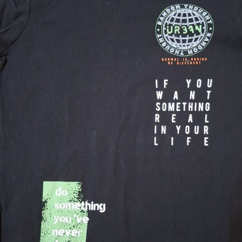 Long-sleeve black T-shirt for boys, size 146 cm