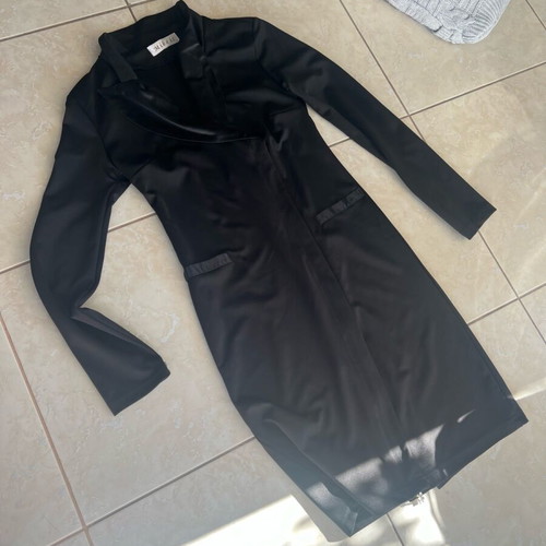 Dress used with zipper small black