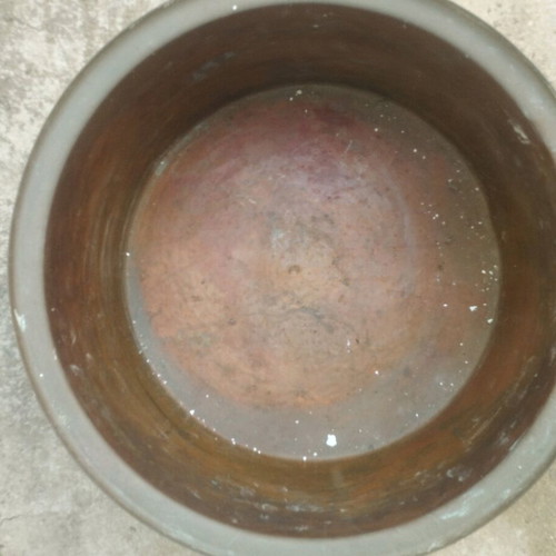 Large copper pot with lid like new