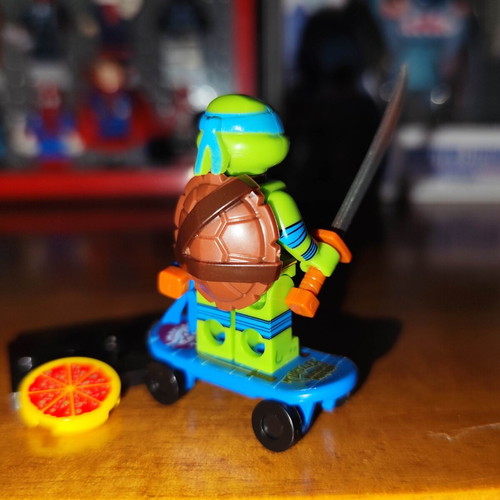 Leonardo figure from Teenage Mutant Ninja Turtles Mutant Mayhem like new