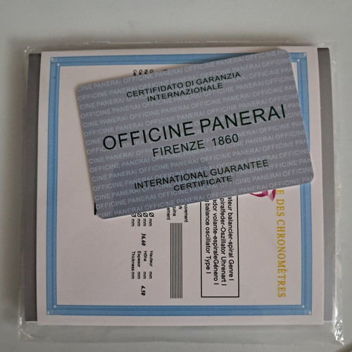 Panerai Luminor watch box with papers like new