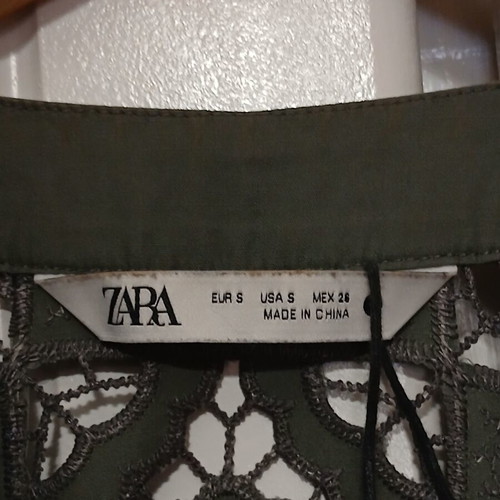 Zara green perforated blouse size small like new