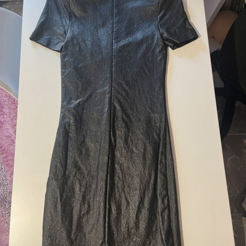 Lynne dress short fitted shiny silver size M like new