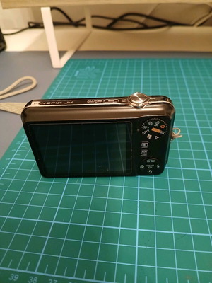 Digital camera used, without charger