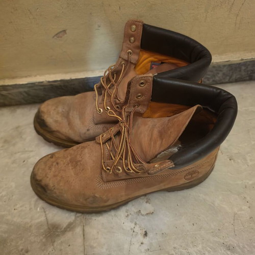 Timberland hiking boots used, size 46, beige