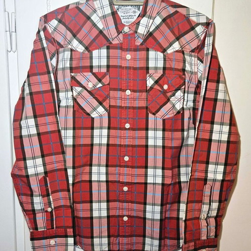 Hilfiger Denim men's plaid shirt with pockets, size M