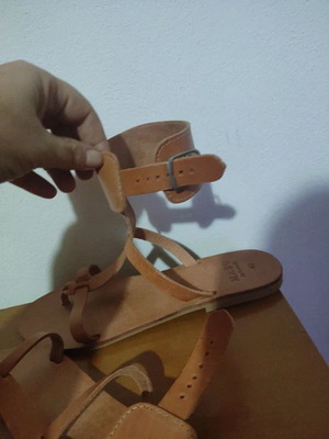Leather sandals vintage size 40 beige new