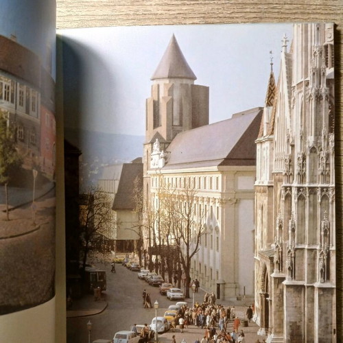 Book Budapest Peter Dobai used, in very good condition
